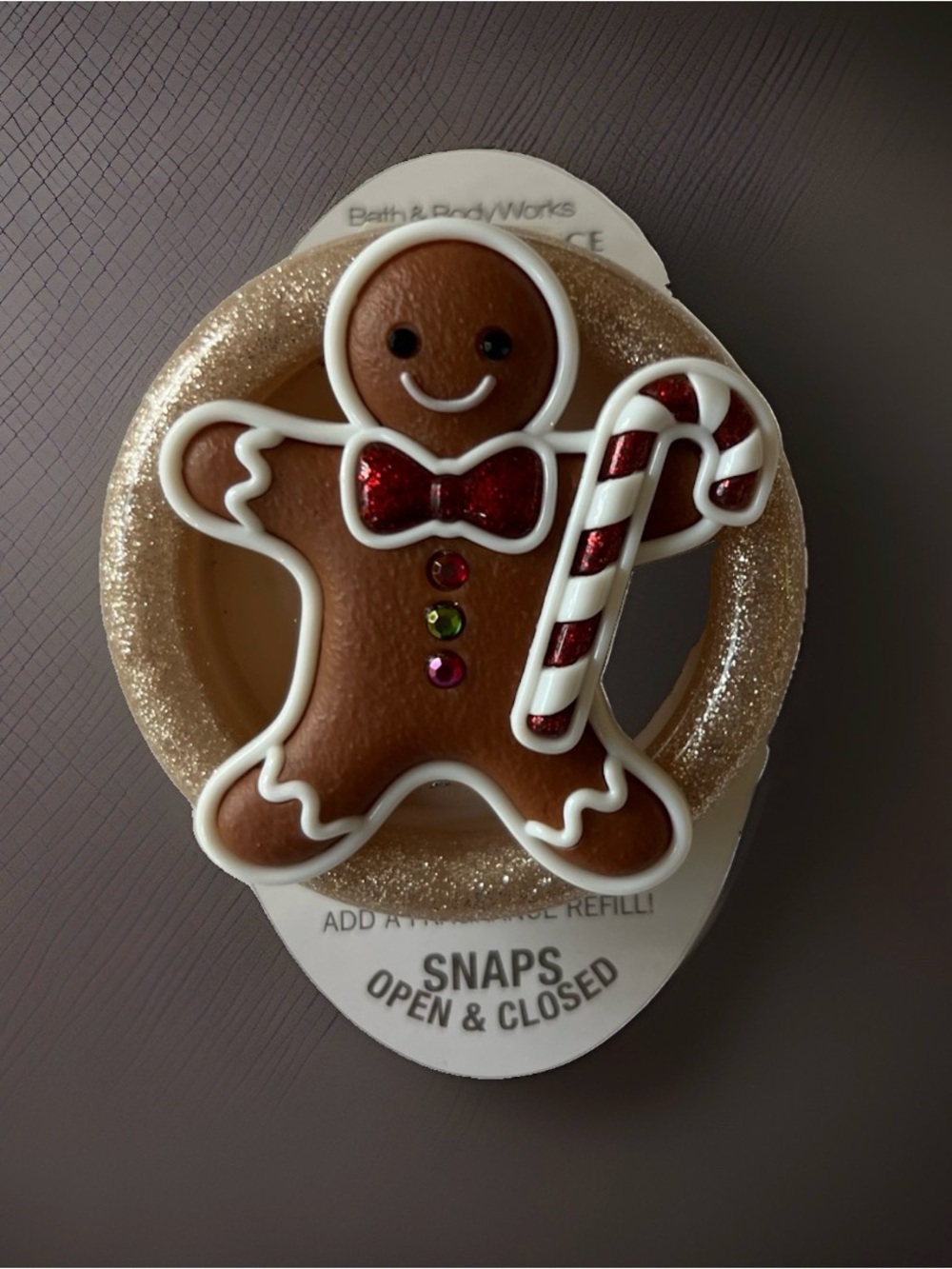 Bath & Body Works Gingerbread Man Car Visor Snap Air Freshener
